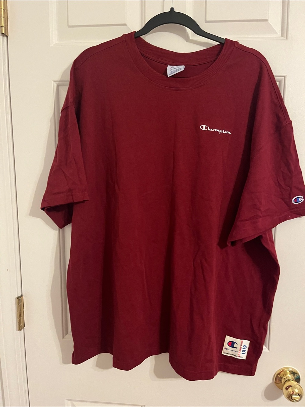 Champion Short Sleeve Crewneck T-Shirt in Maroon